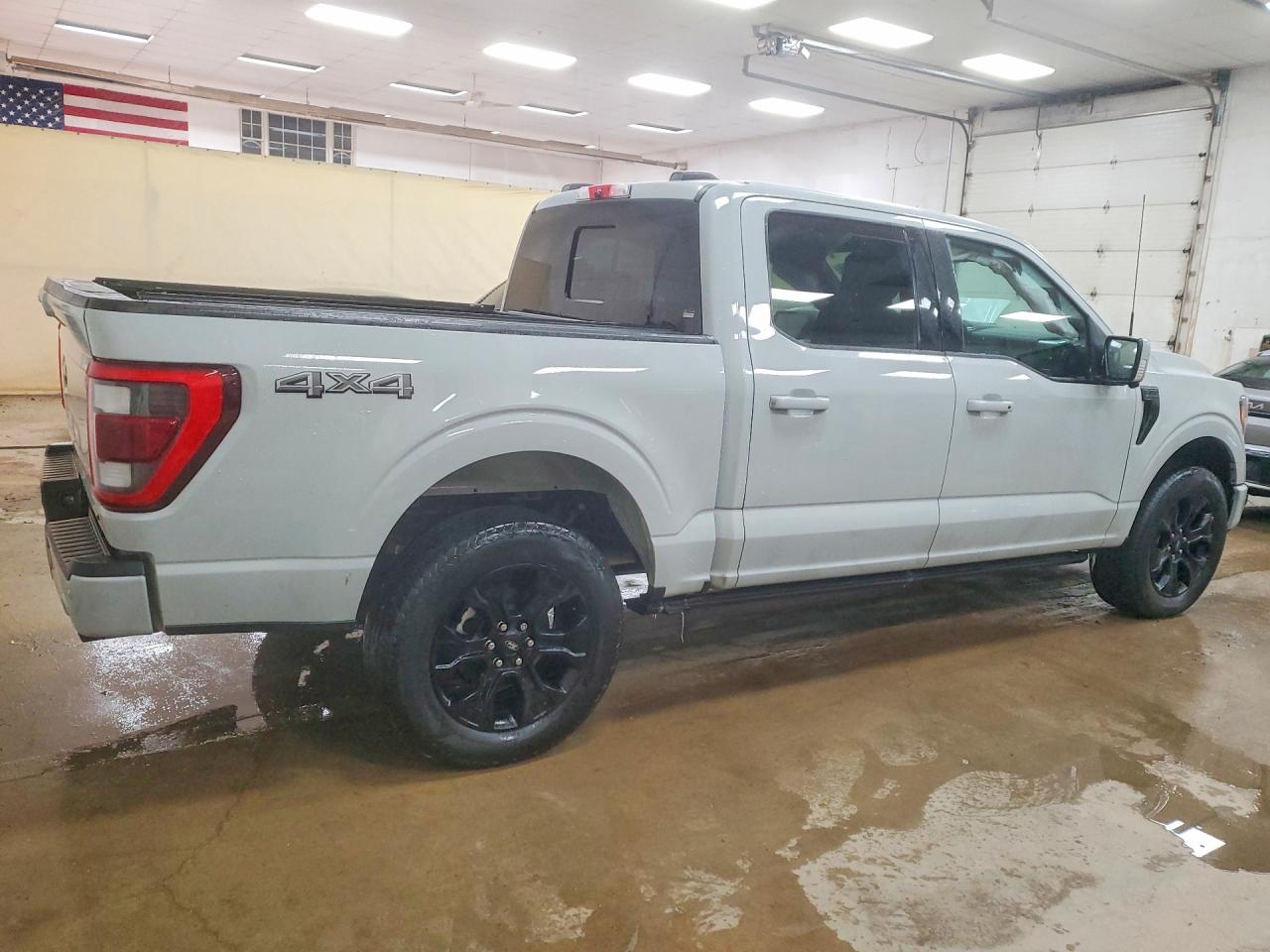 2023 Ford F150 VIN 1FTFW1E84PFA35905 photo 3