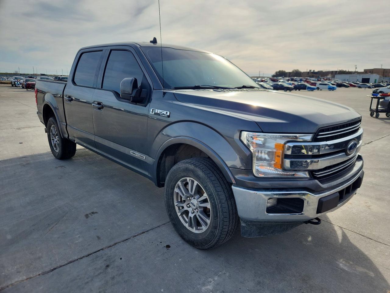 2019 Ford F150 laria VIN 1FTFW1E12KFC64739 photo 4