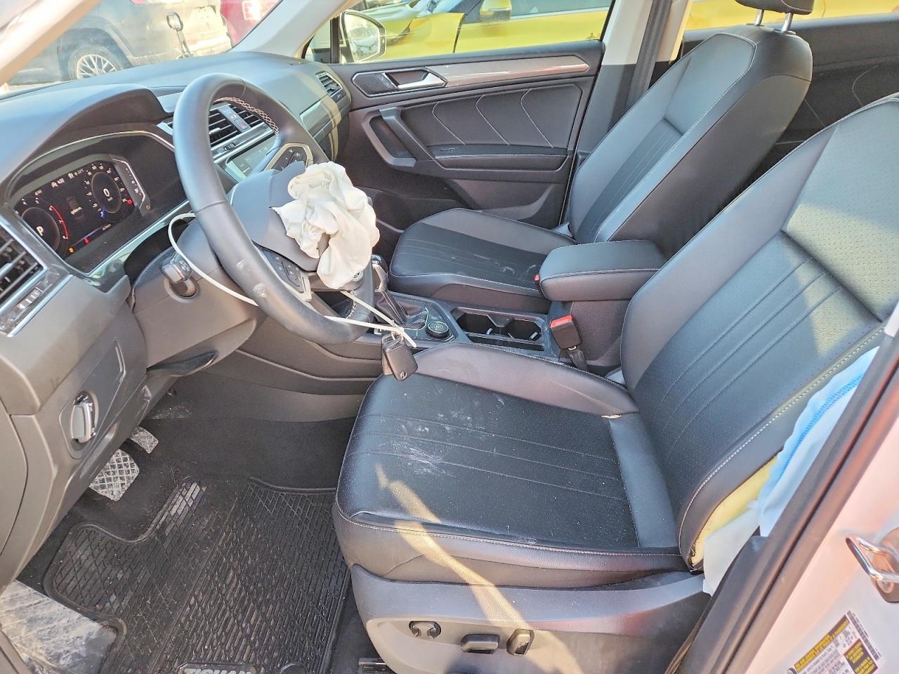 2022 Volk Tiguan VIN 3VV2B7AX2NM010378 photo 7