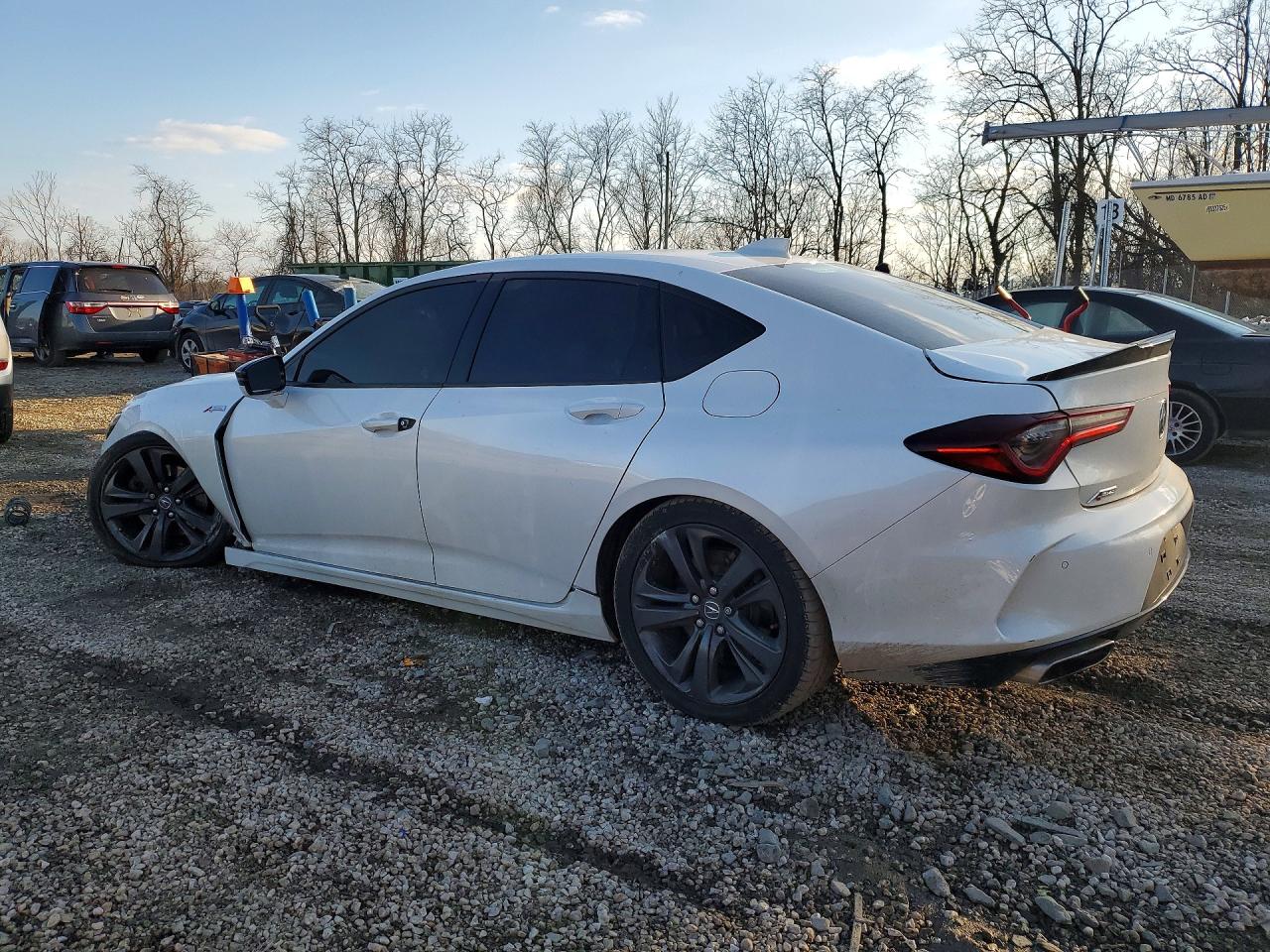 2022 Acura Tlx VIN 19UUB5F5XNA002272 photo 2