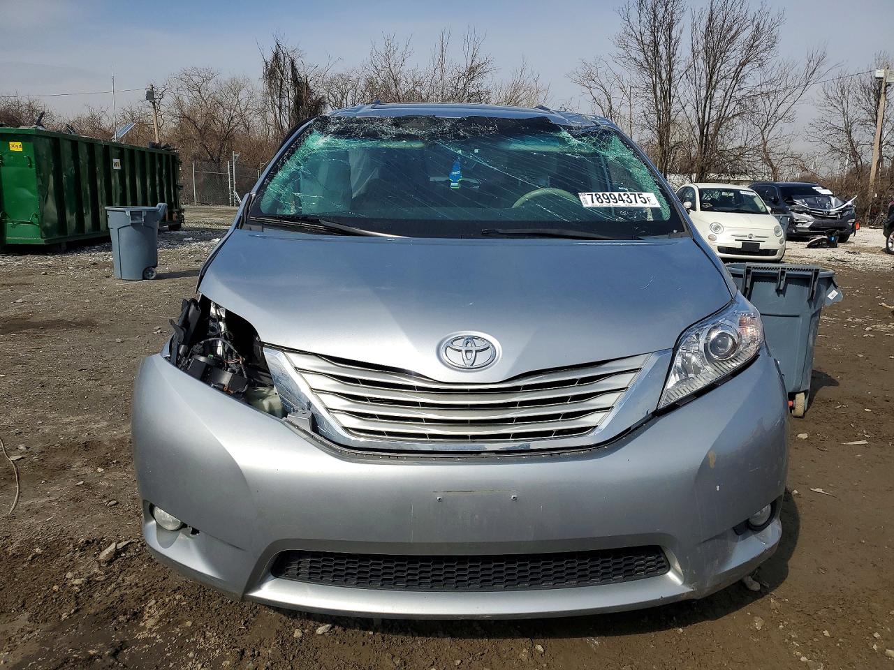 2014 Toyota Sienna VIN 5TDYK3DC1ES407512 photo 5