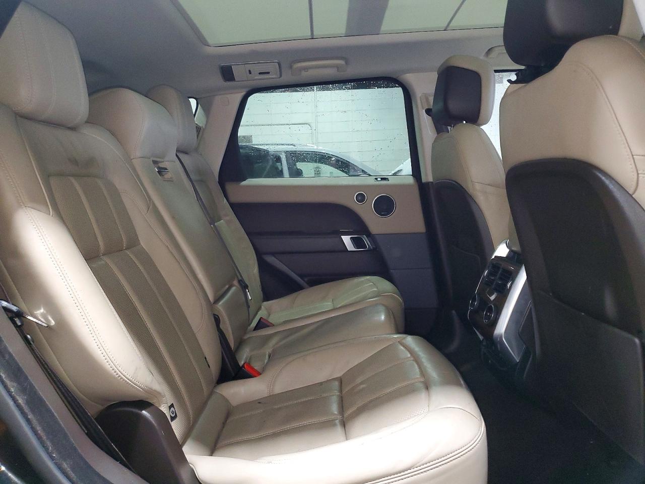 2022 Land Rangerover VIN SALWR2SU6NA200032 photo 11