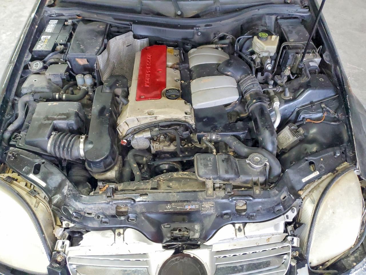 2002 Mercedes-Benz Slk-class VIN WDBKK49F72F268012 photo 11