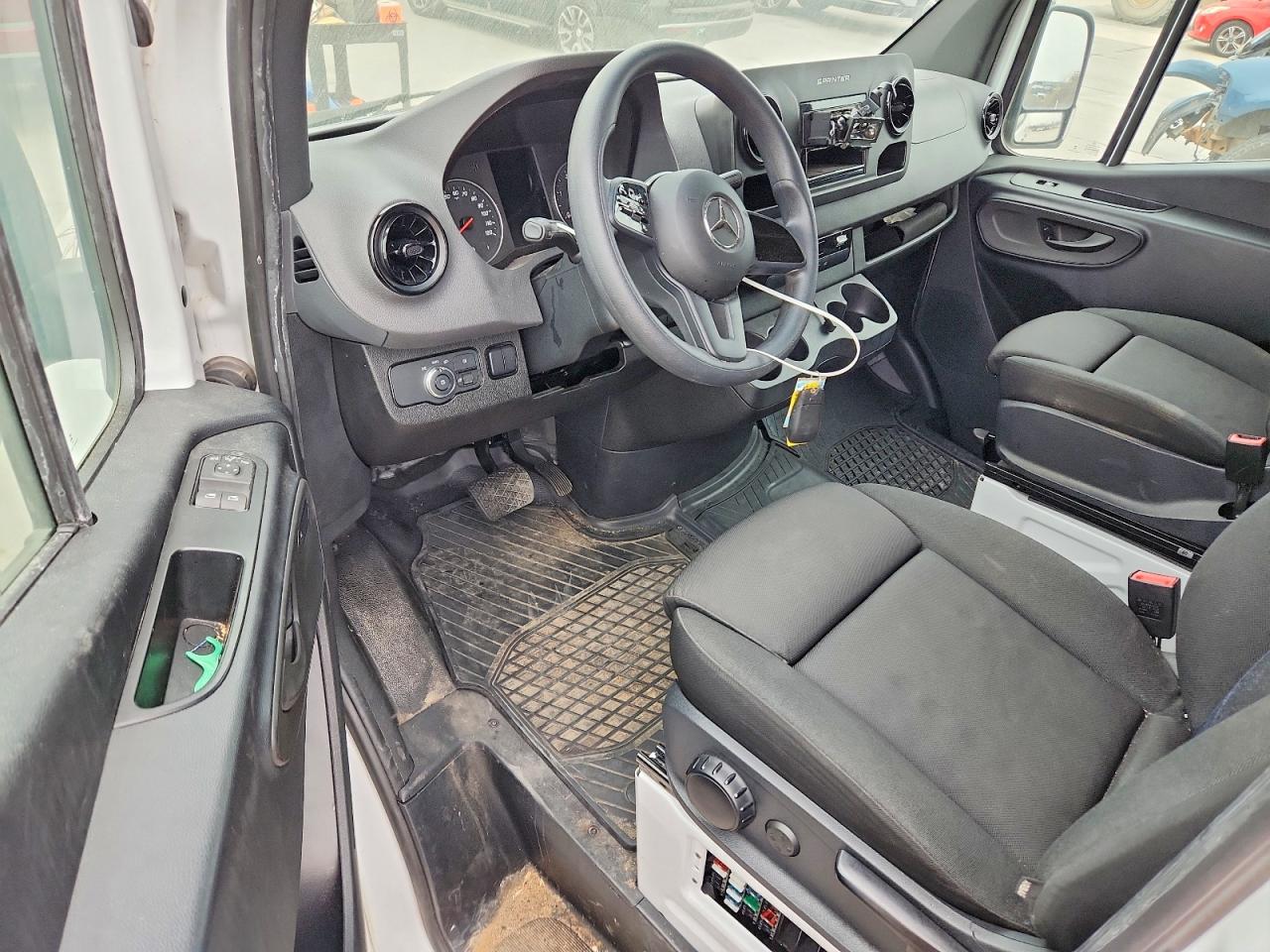 2024 Mercedes Sprinter VIN W1Y4NBHY9RT161379 photo 8