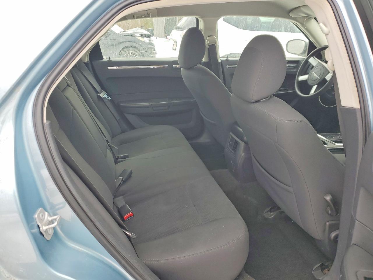 2009 Chrysler 300 VIN 2C3KA43D89H547557 photo 10