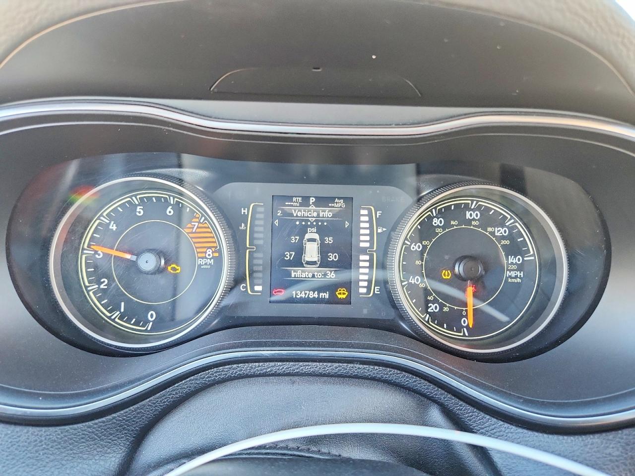 2019 Jeep Grand cher VIN 1C4PJLCX9KD439747 photo 9