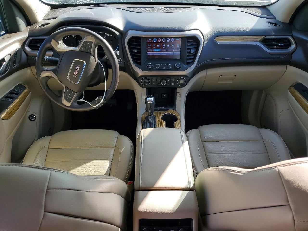 2017 GMC Acadia den VIN 1GKKNPLS3HZ251722 photo 8