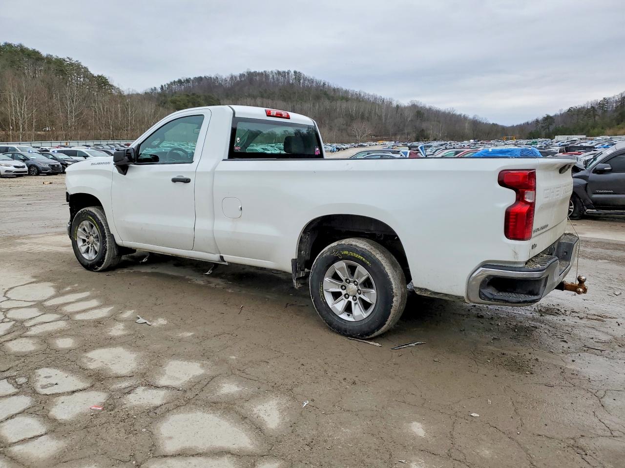 2021 Chevrolet All models VIN 3GCNWAEF0MG446383 photo 2