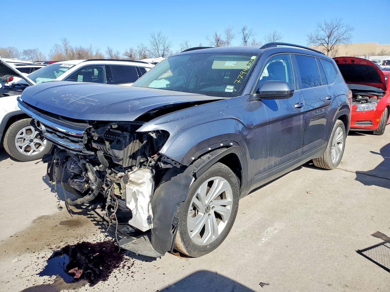 2023 Volkswagen Atlas VIN 1V2KR2CA2PC505964 photo 1