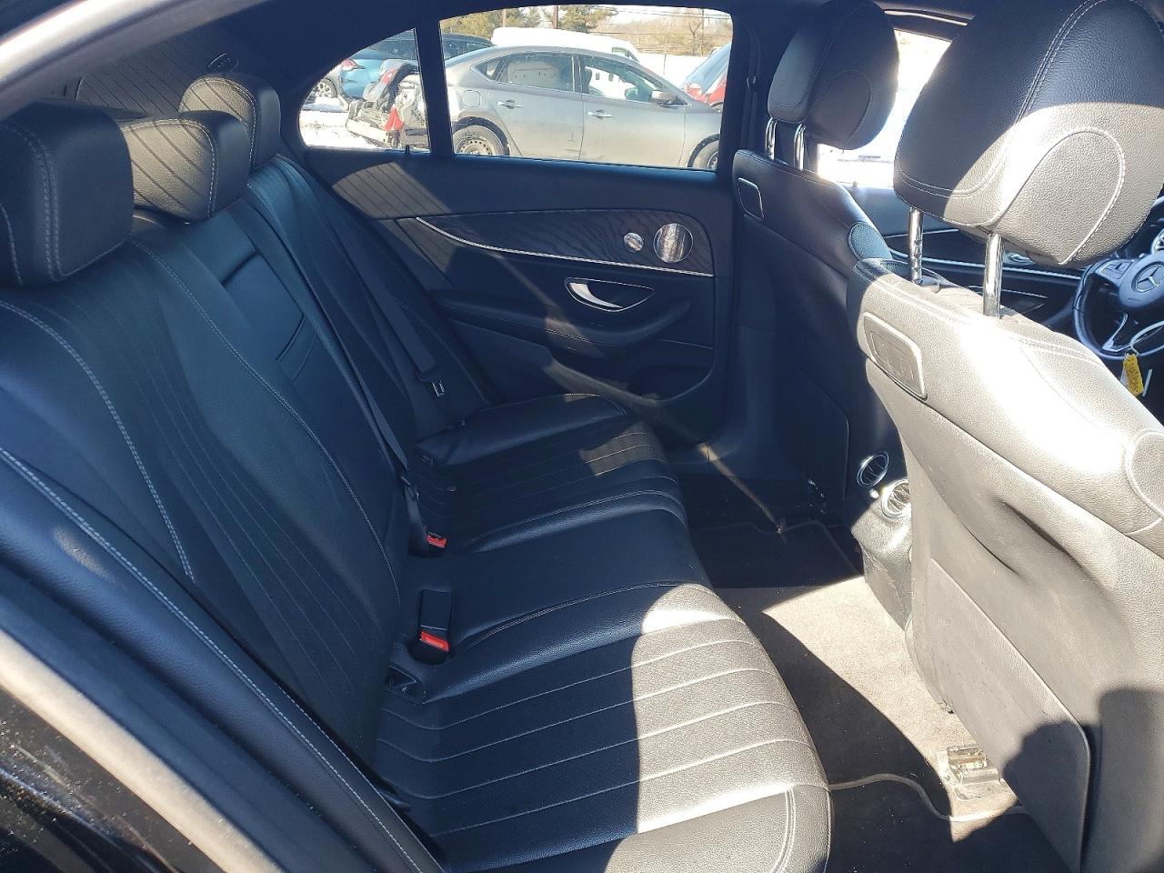 2018 Mercedes-Benz E-class VIN WDDZF4KB5JA396777 photo 10