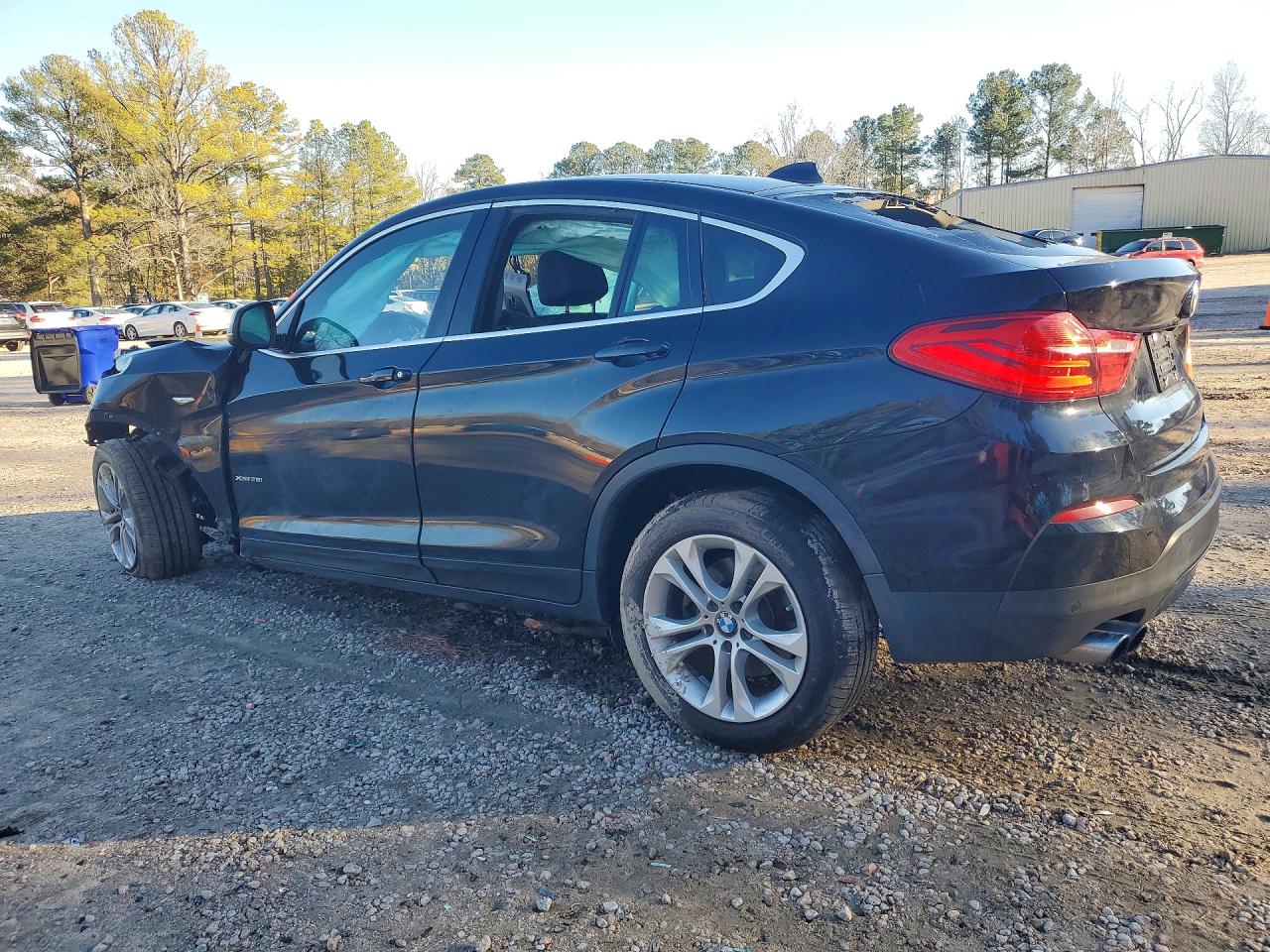 2015 BMW X4 VIN 5UXXW3C5XF0M87981 photo 2