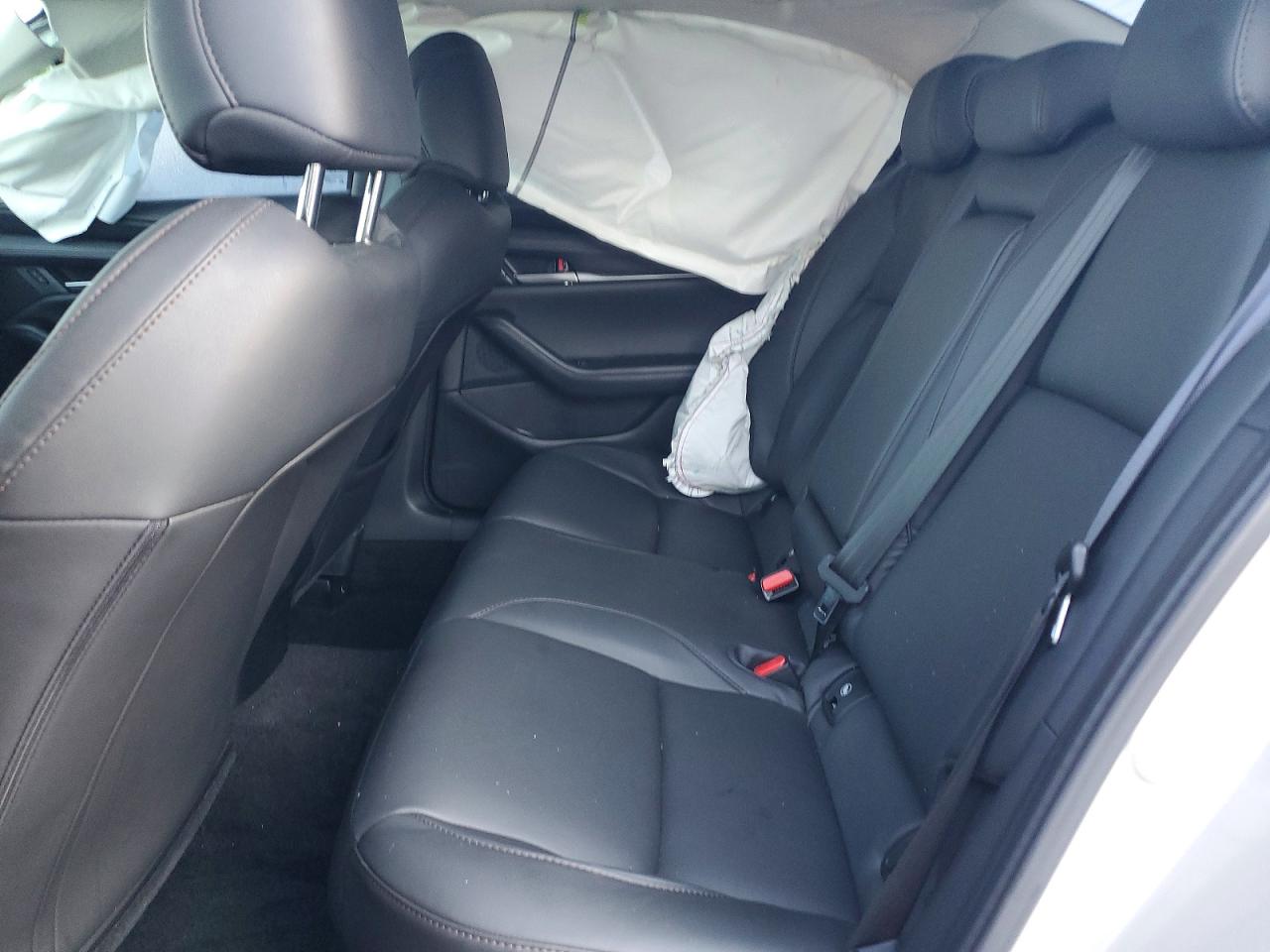 2024 Mazda Mazda3 VIN 3MZBPABM7RM430416 photo 10