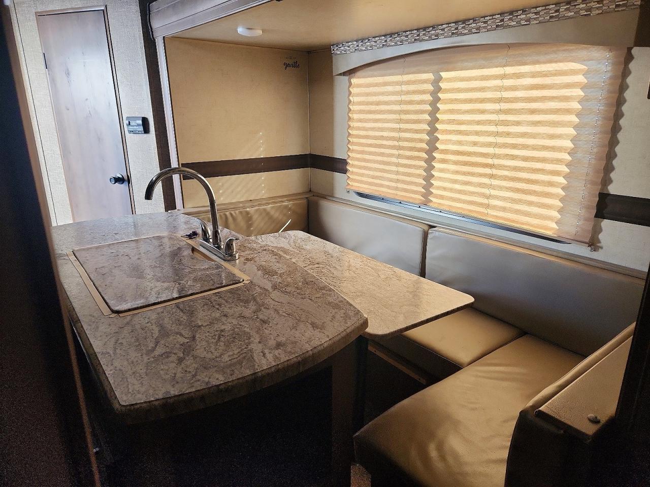 2018 KZRV Trailers VIN 4EZTL2321J8035323 photo 5