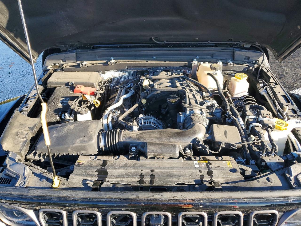 2024 Jeep Gladiator VIN 1C6JJTEG7RL112063 photo 11