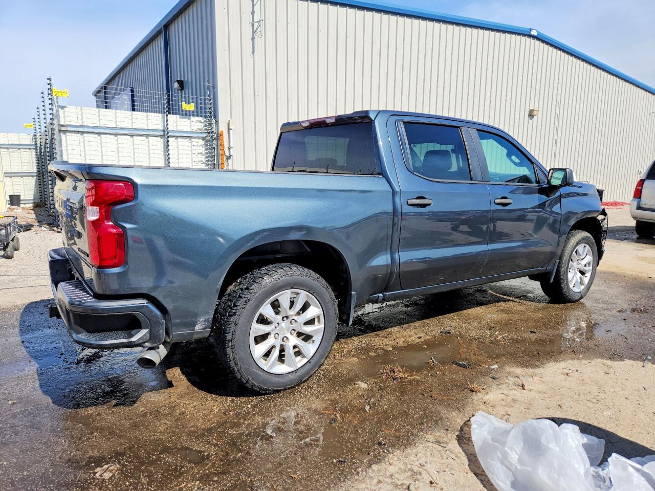 2020 Chevrolet All models VIN 3GCPYBEH1LG117295 photo 3