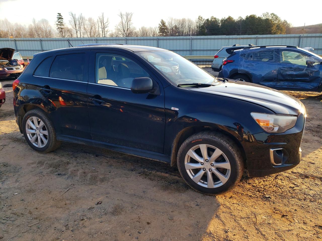 2013 Mitsubishi Outlander VIN 4A4AR4AU7DE010447 photo 4