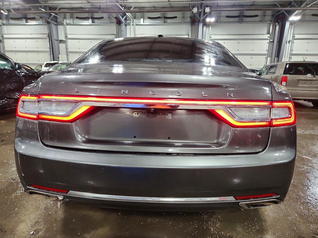 2017 Lincoln Continental VIN 1LN6L9NC8H5624356 photo 6