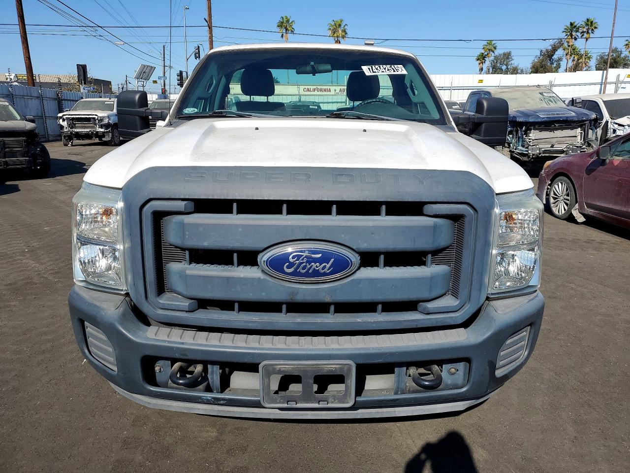 2013 Ford F250 VIN 1FTBF2A63DEB82095 photo 5