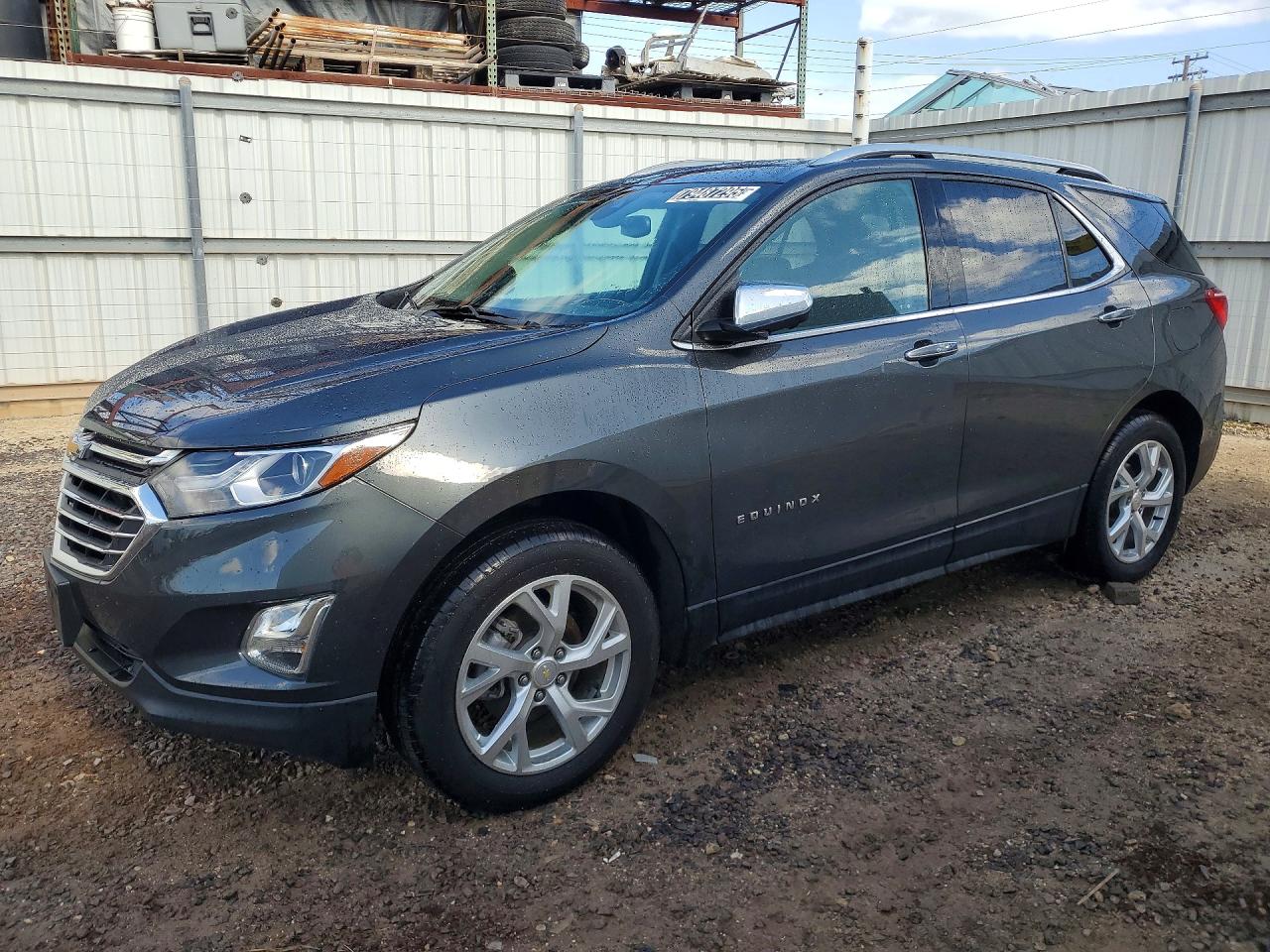 2021 Chev Equinox VIN 2GNAXXEV2M6150676 photo 1