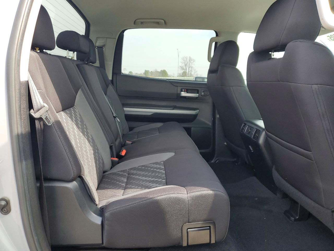 2021 Toyota Tundra VIN 5TFEY5F11MX298101 photo 10