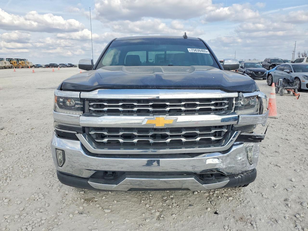 2017 Chev Silverado VIN 3GCUKSEC1HG407696 photo 5