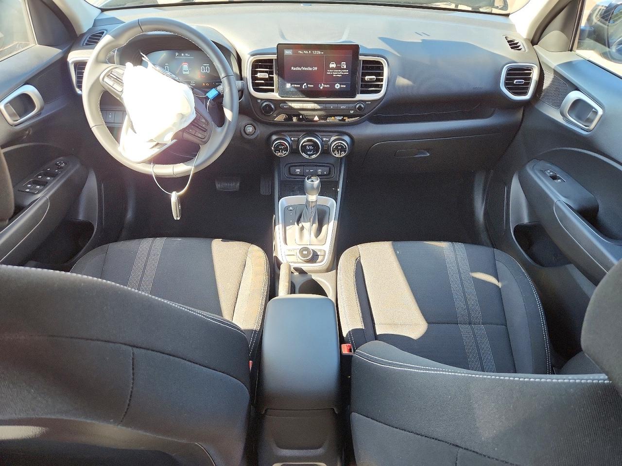 2026 Hyundai Venue VIN KMHRC8A31TU427539 photo 8