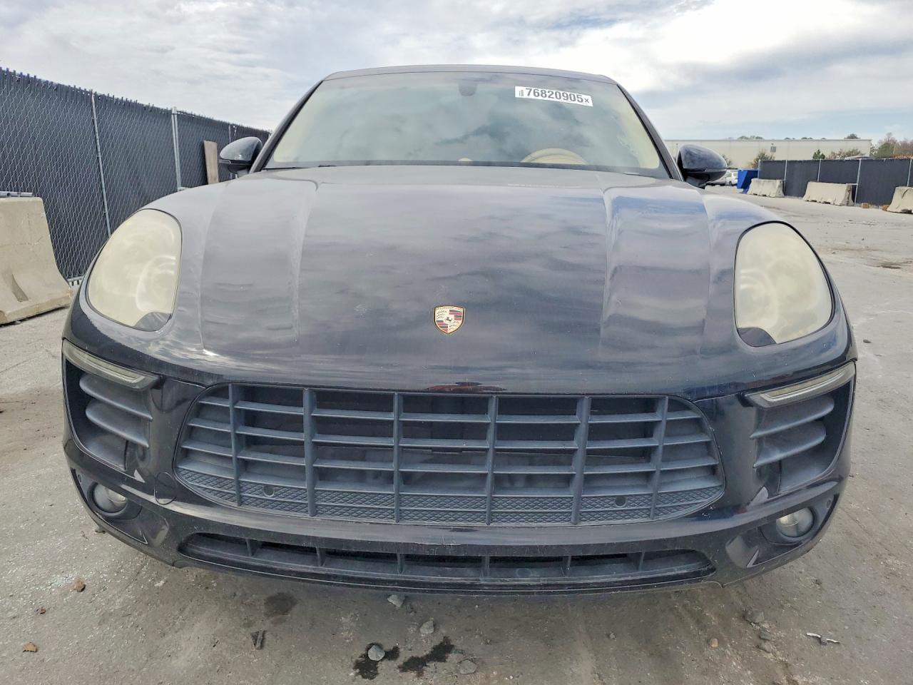 2016 Porsche Macan VIN WP1AB2A50GLB50282 photo 5