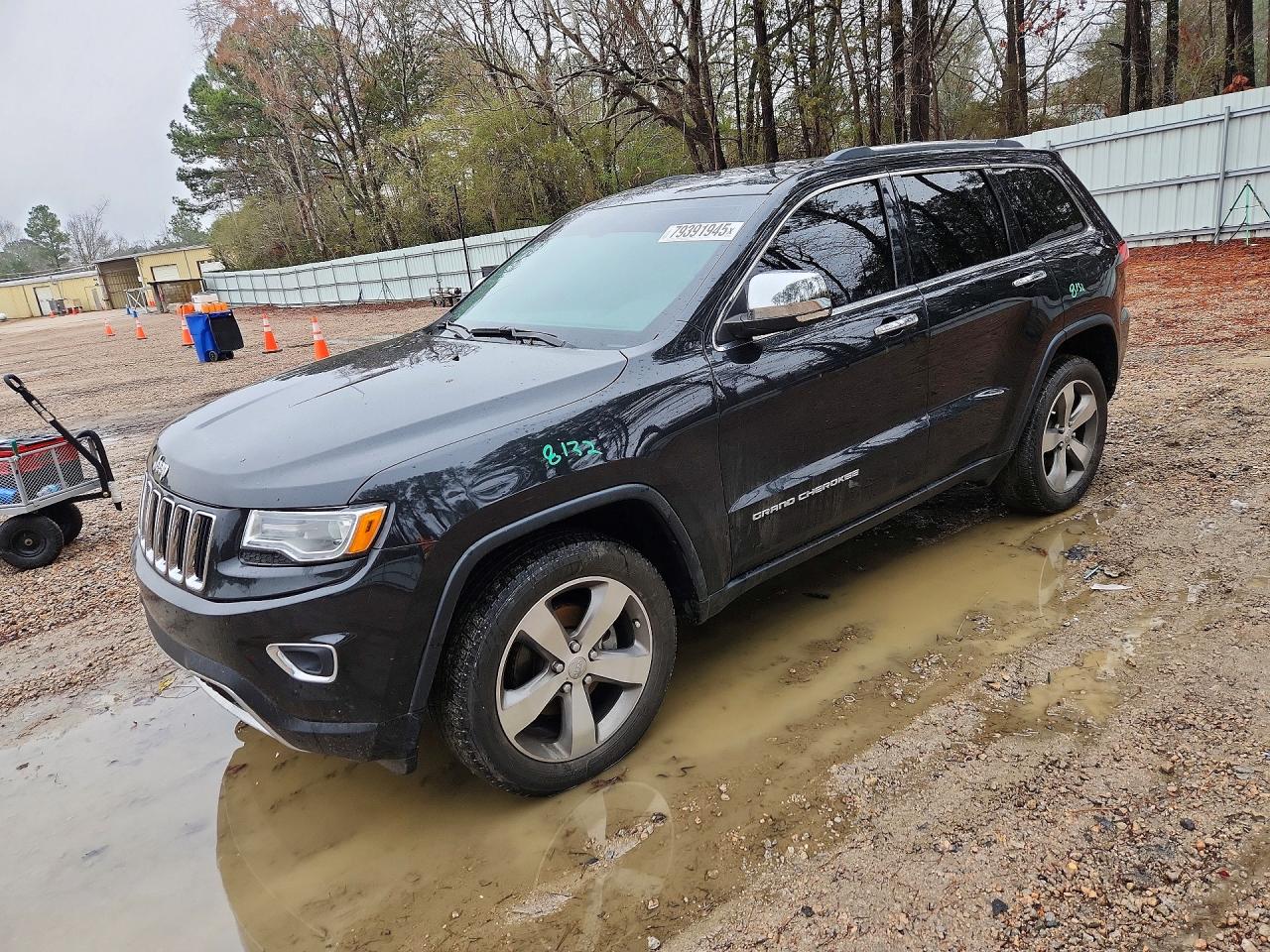 2015 Jeep Grand cher VIN 1C4RJEBGXFC952152 photo 1