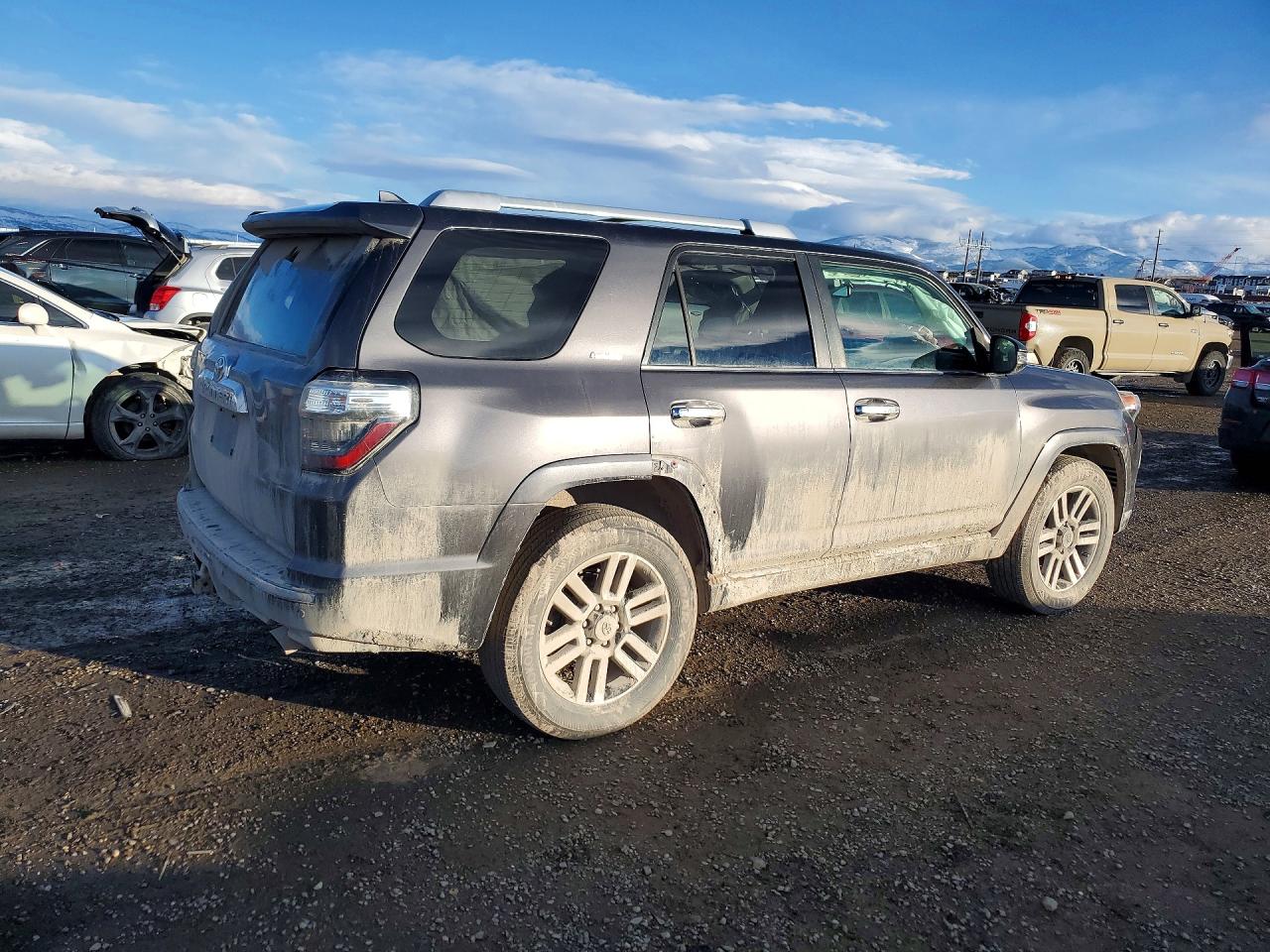 2017 Toyota 4runner VIN JTEBU5JR2H5427441 photo 3