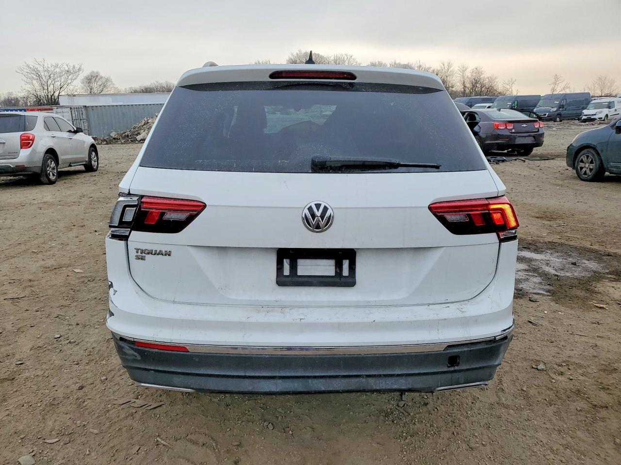 2021 Volkswagen Tiguan VIN 3VV3B7AX7MM053942 photo 6