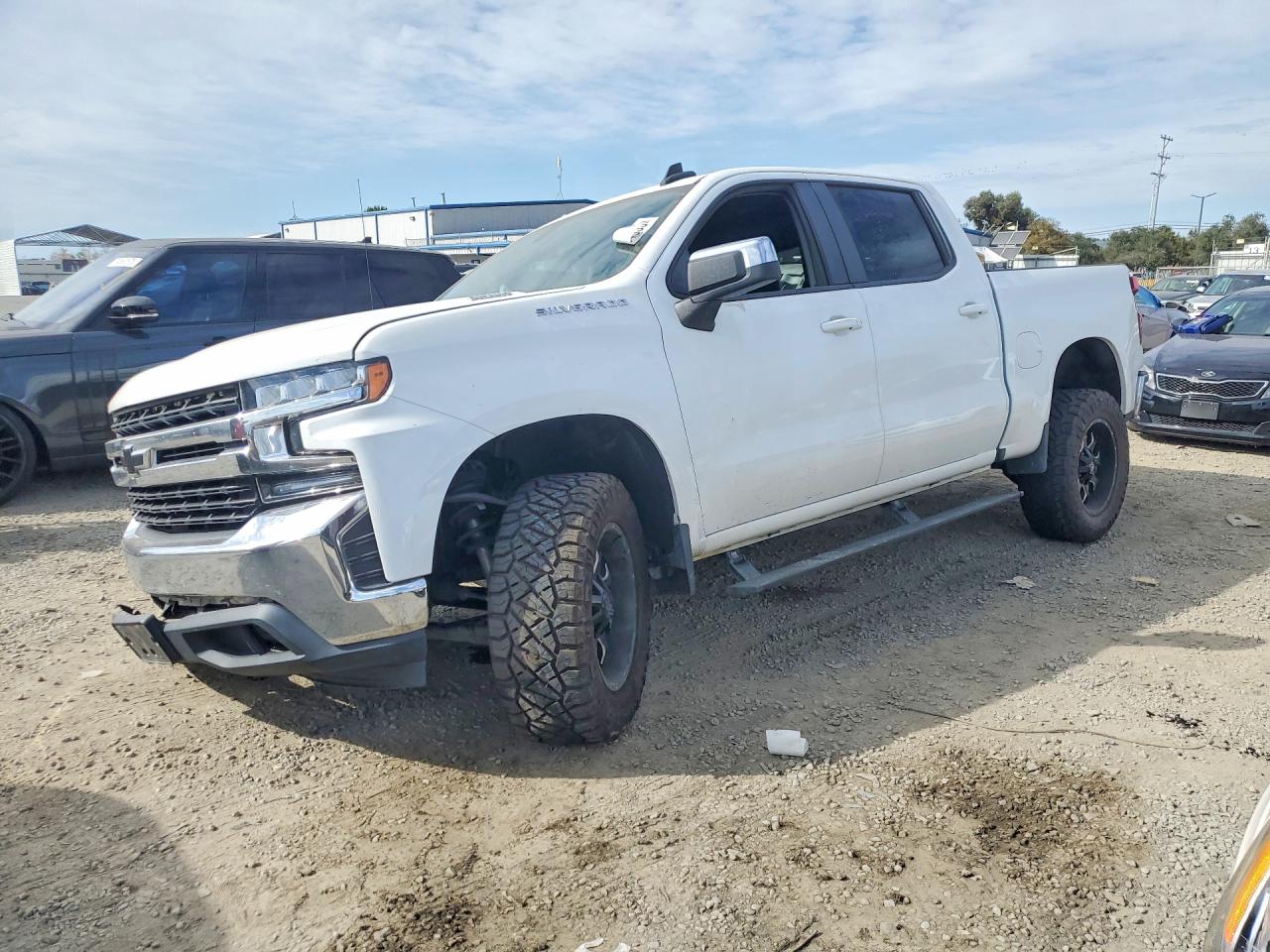 2020 Chev All models VIN 3GCPWCET5LG225449 photo 1