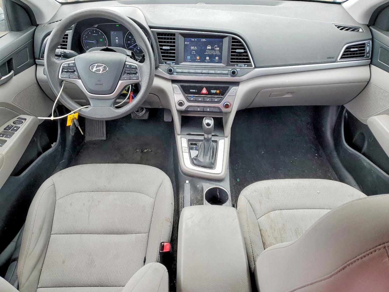 2018 Hyundai Elantra VIN 5NPD84LF3JH303814 photo 8