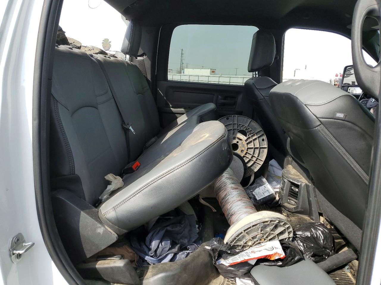 2024 Ram All models VIN 3C6UR5HJXRG180198 photo 10