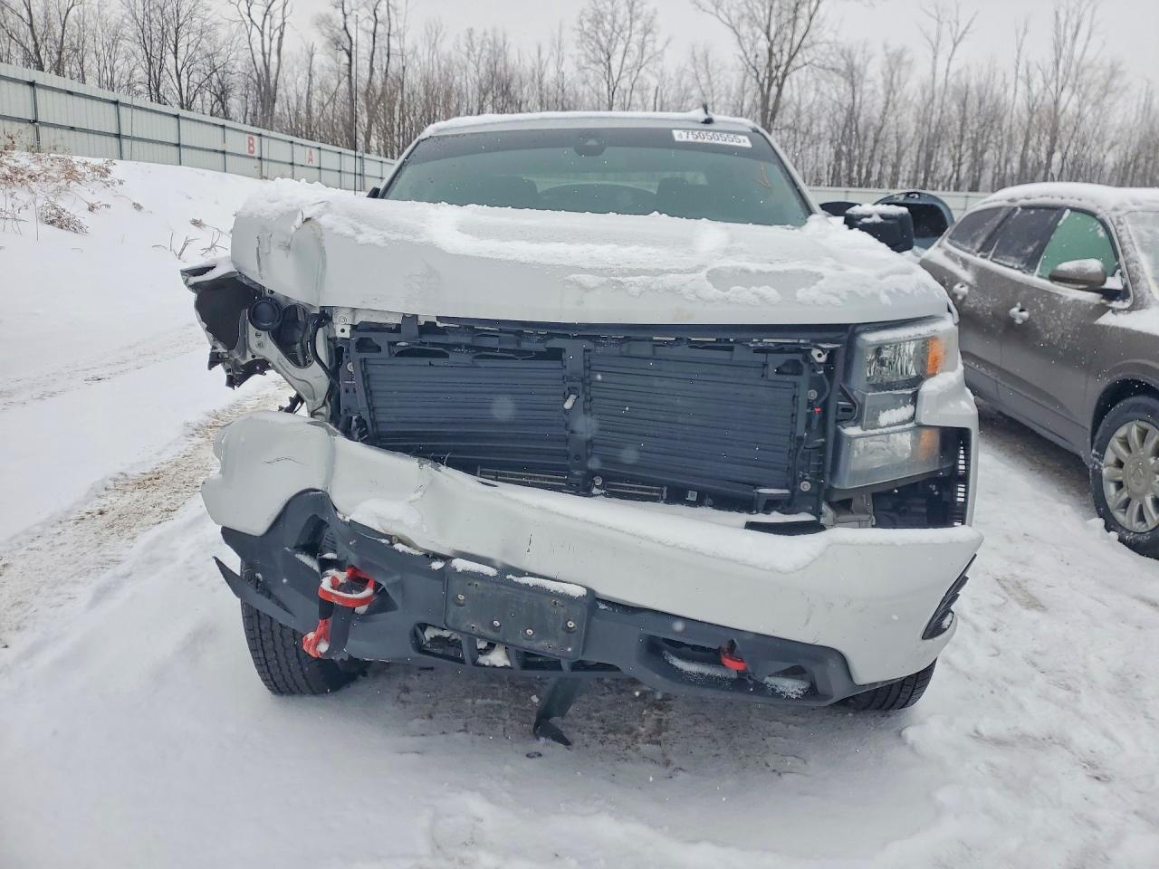 2021 Chevrolet All models VIN 1GCPYBEK0MZ270070 photo 5
