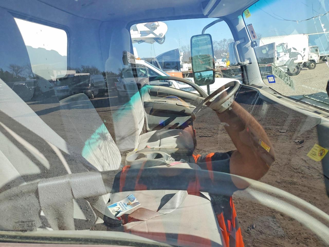 2019 Isuzu Npr VIN 54DB4W1B8KS812648 photo 10