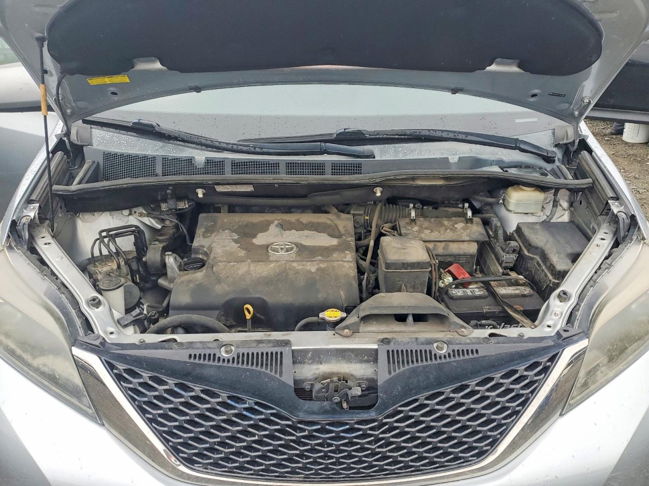 2015 Sienna VIN 5TDXK3DC7FS623961 photo 12