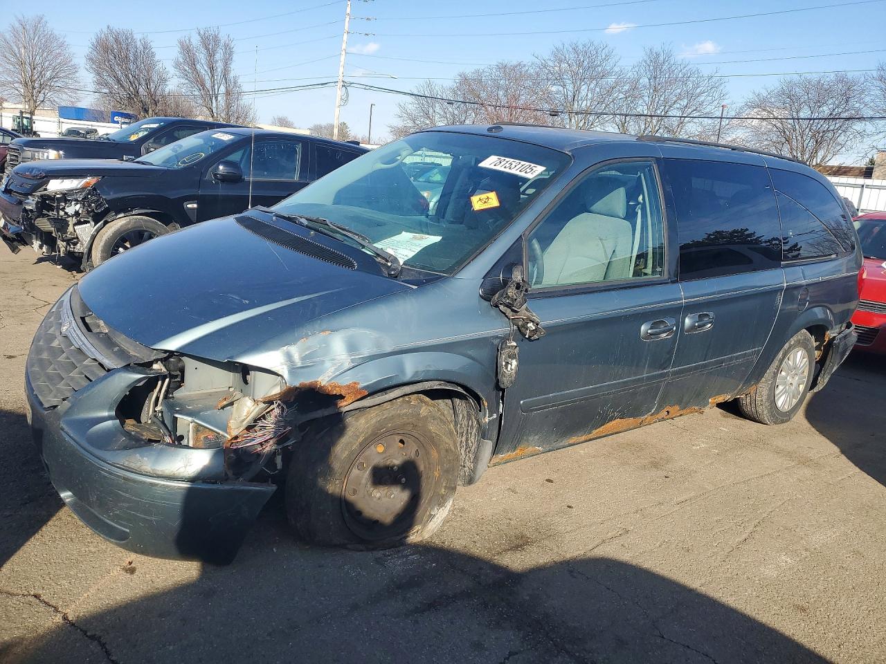 2006 Chrysler Minivan VIN 2A4GP44R86R785113 photo 1