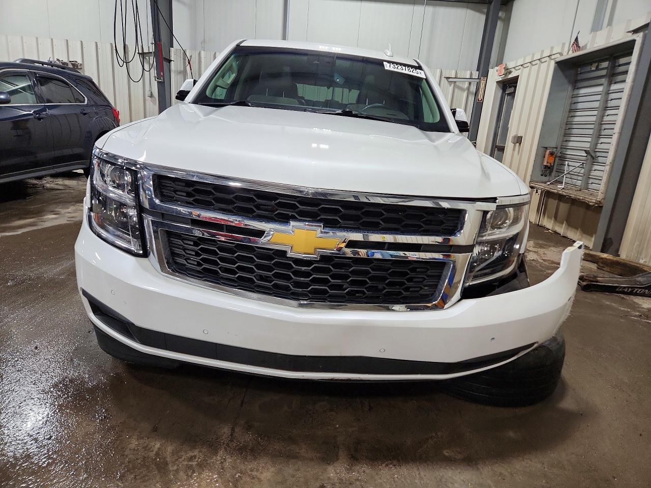2019 Chevrolet Tahoe VIN 1GNSKBKC6KR398150 photo 5