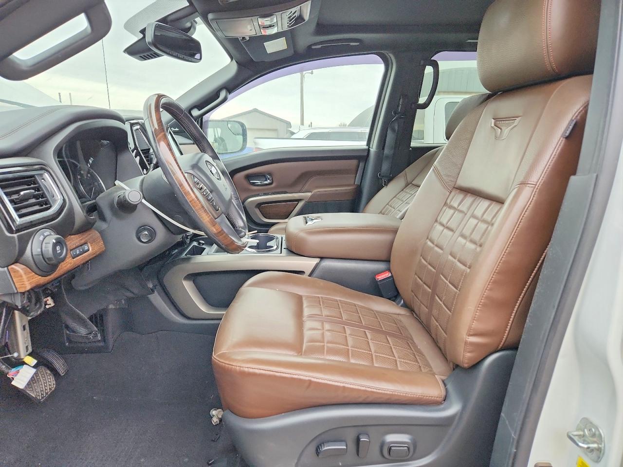 2021 Nissan TITAN VIN 1N6AA1ED0MN509109 photo 7