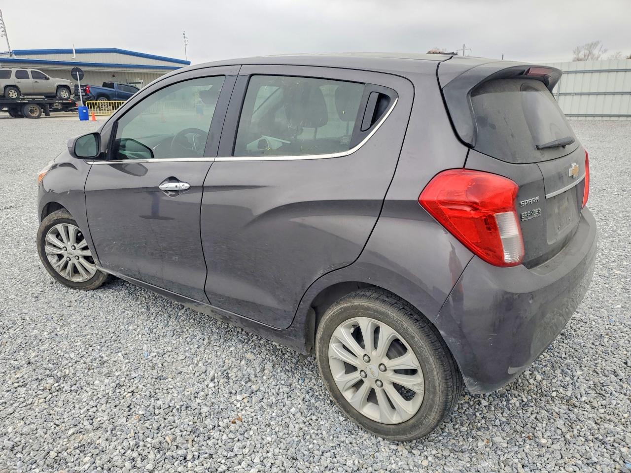 2016 Chevrolet Spark VIN KL8CF6SA0GC631692 photo 2