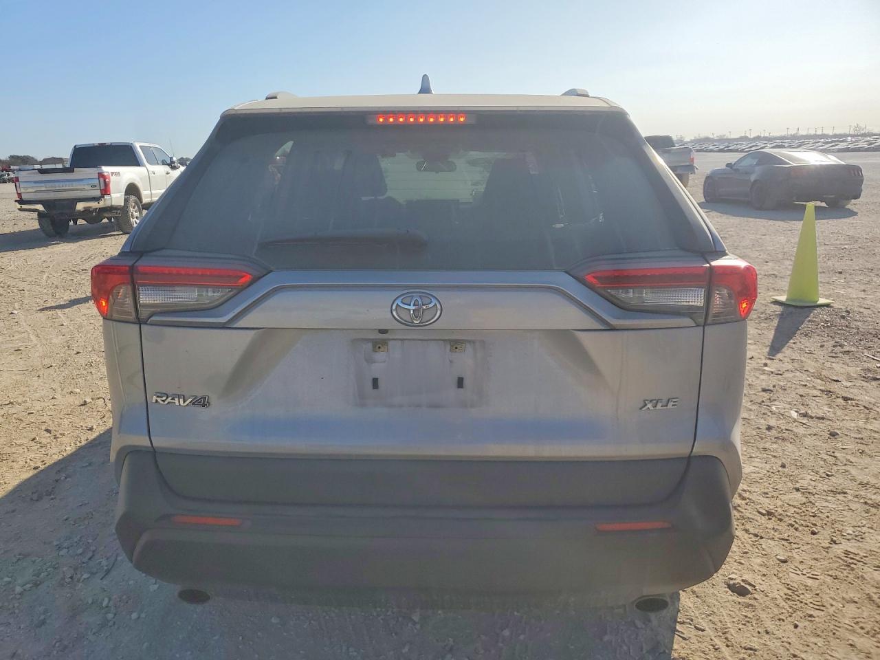 2020 Rav4 VIN JTMC1RFV2LD055175 photo 6