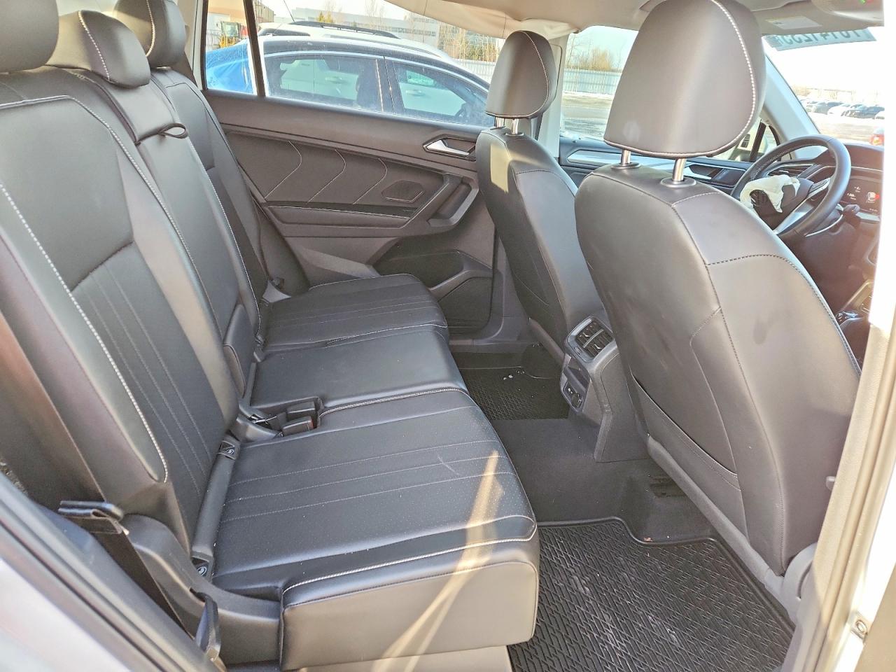 2022 Volk Tiguan VIN 3VV2B7AX2NM010378 photo 11