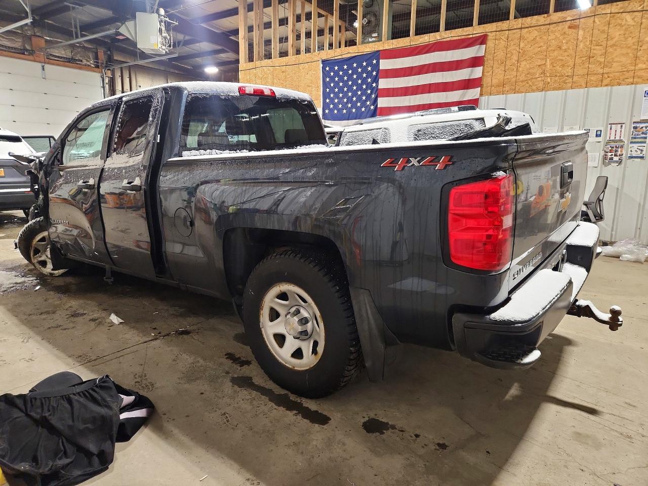 2019 CHEV All models VIN 2GCVKNEC4K1128927 photo 2