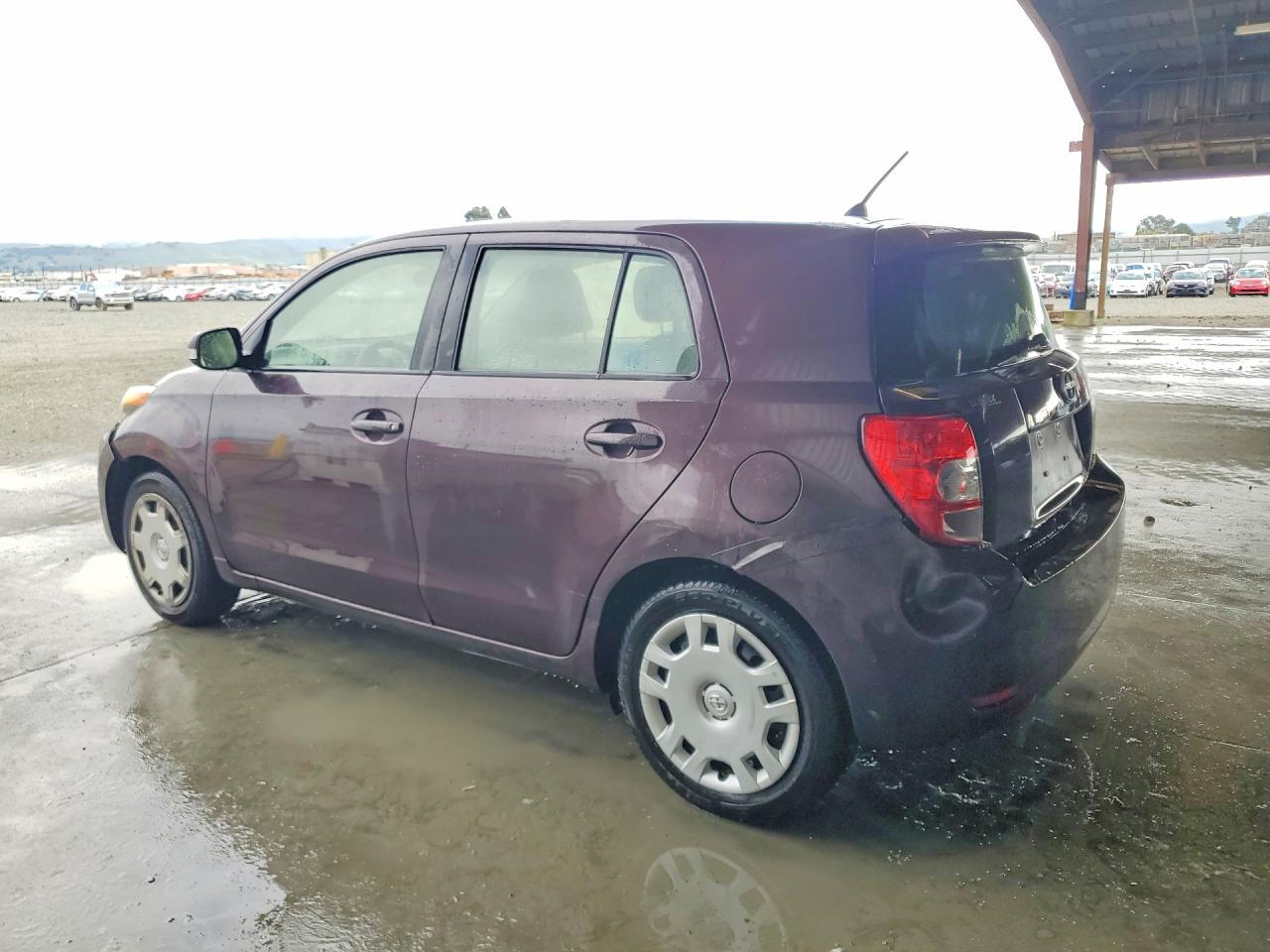 2014 Scion Xd base VIN JTKKUPB43E1041562 photo 2