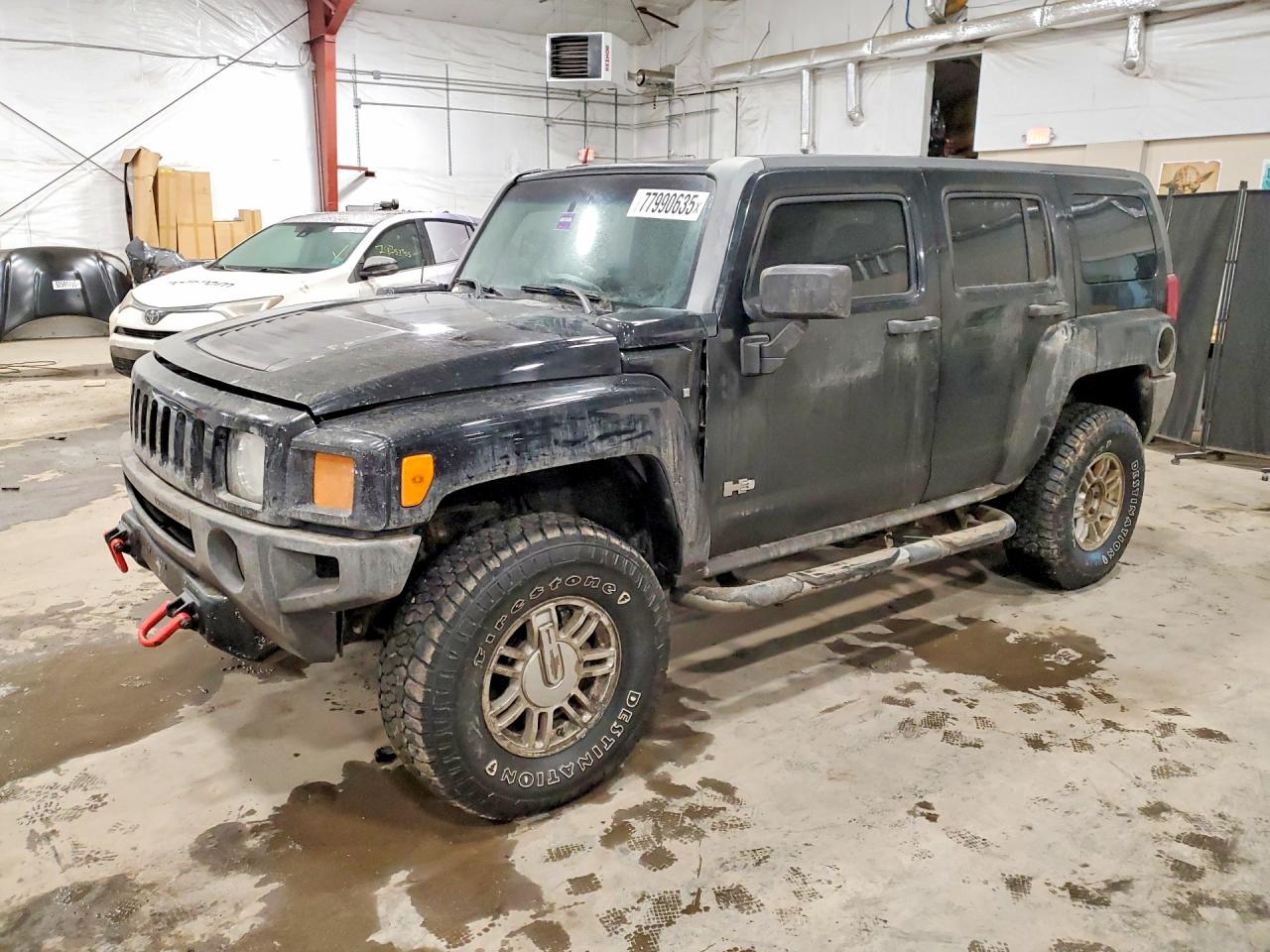 2008 Hummer H3 VIN 5GTEN13E988190228 photo 1