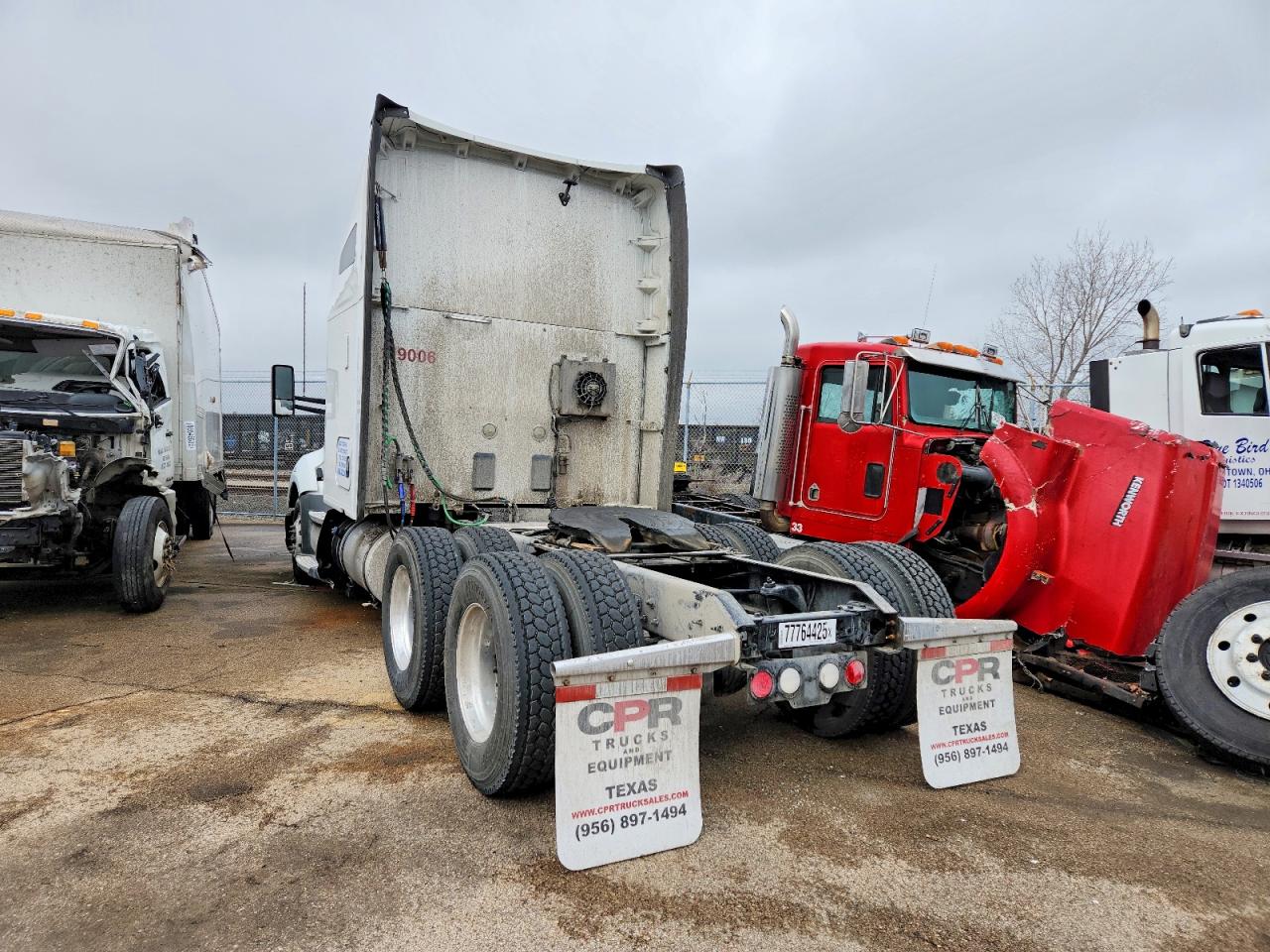2019 KENWORTH All models VIN 1XKYDP9X4KJ223062 photo 3