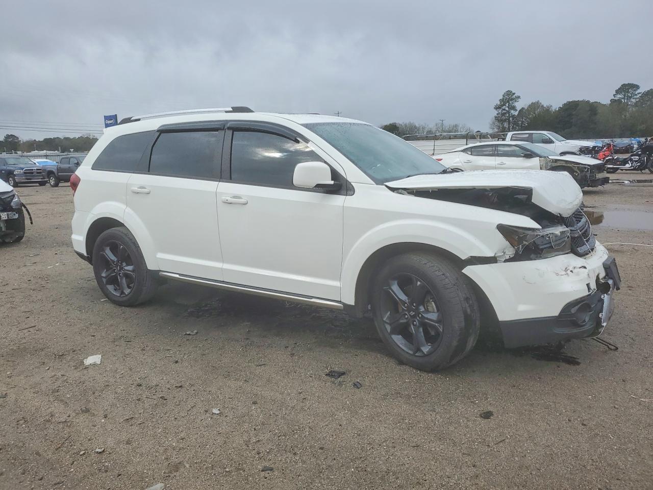 2020 Dodge Journey VIN 3C4PDCGB4LT264308 photo 4