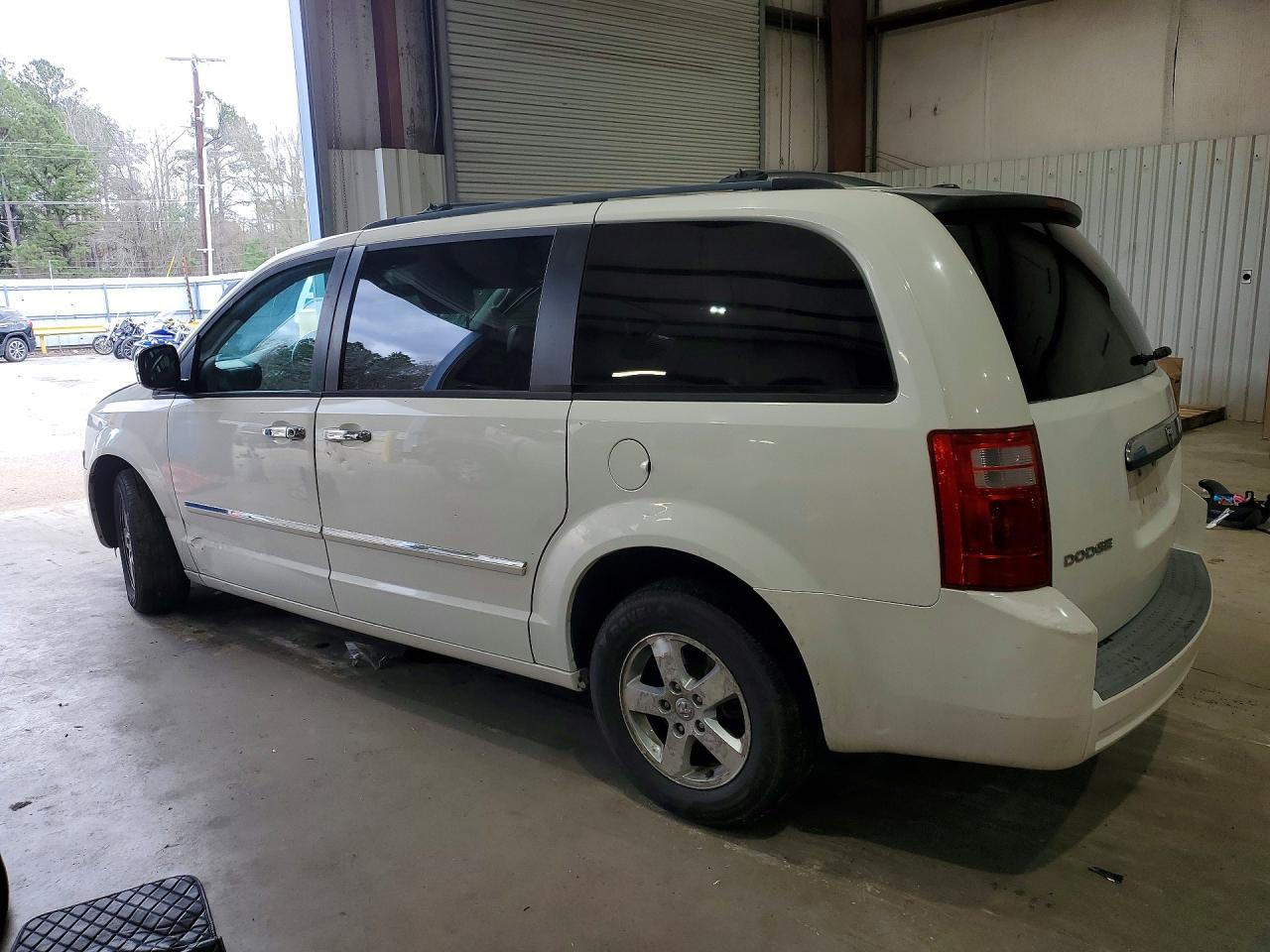 2009 Dodge Caravan VIN 2D8HN54159R590141 photo 2