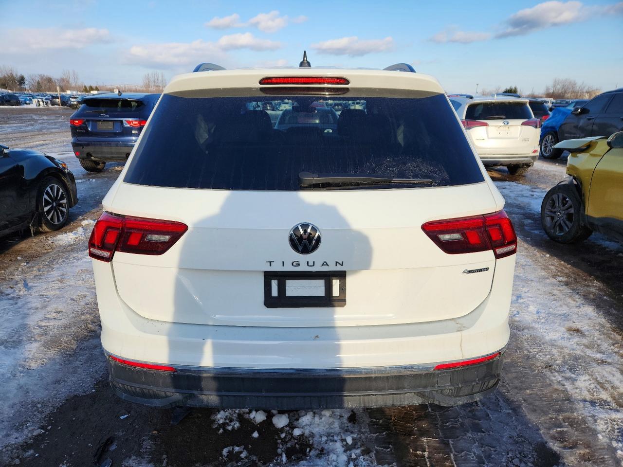 2022 Volk Tiguan VIN 3VV2B7AX2NM010378 photo 6