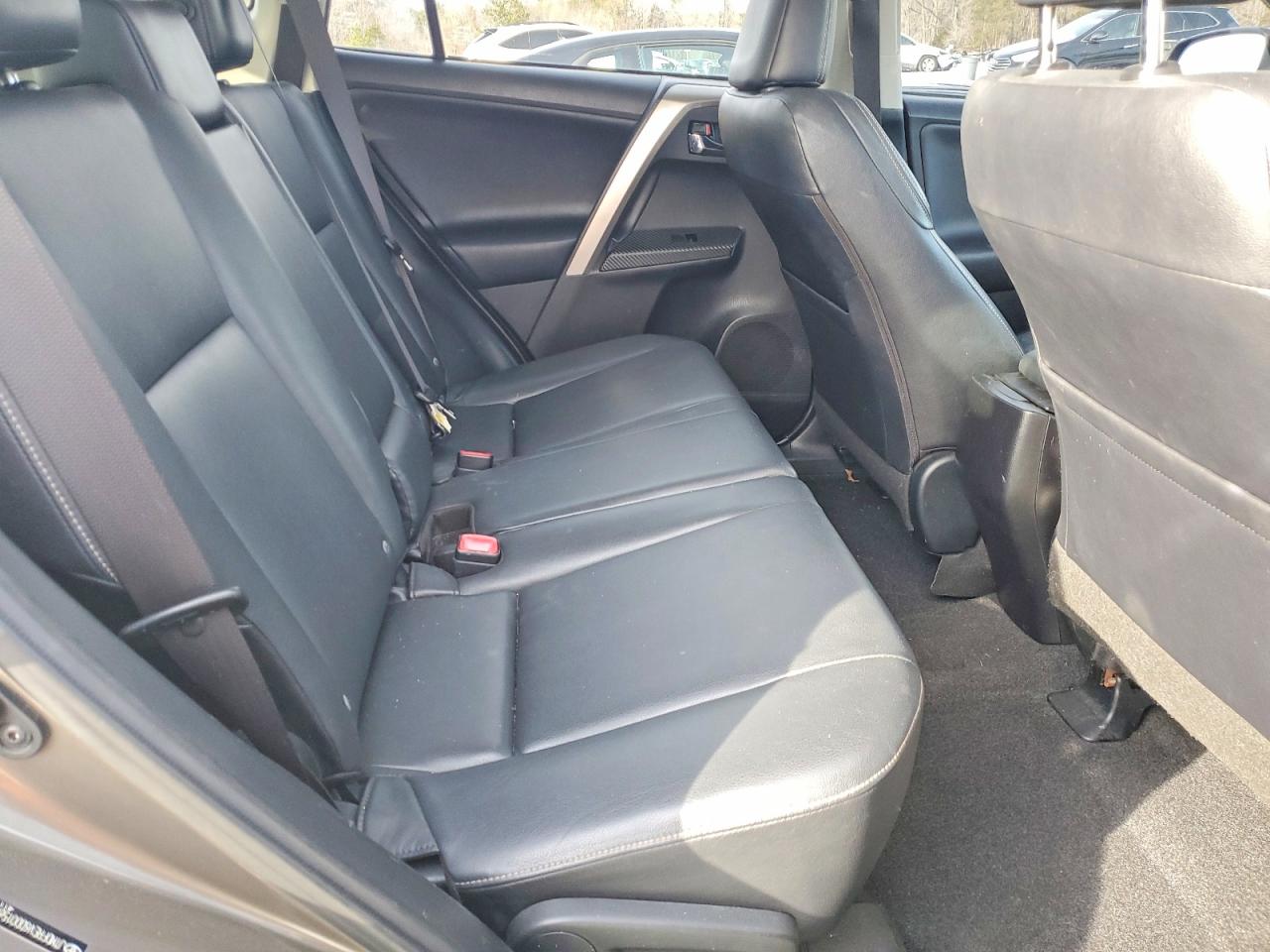 2013 Toyota Rav4 VIN JTMDFREV6DD015674 photo 11